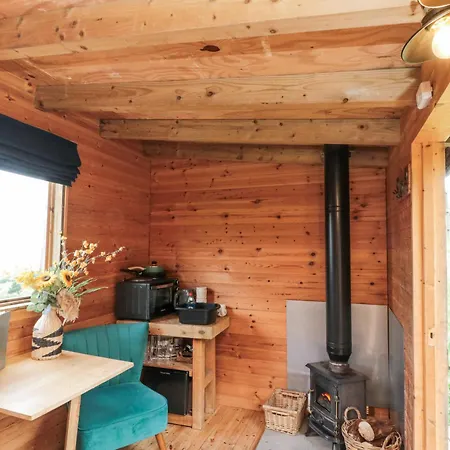 Nyaraló Shepherd's Hut *