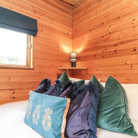 Shepherd's Hut